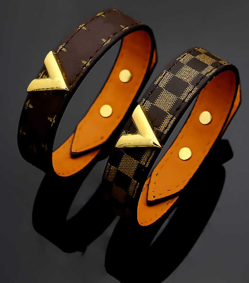 Bangle Leather Bracelet Floral V-checkered Coffee Patterned Mens and Womens H250306