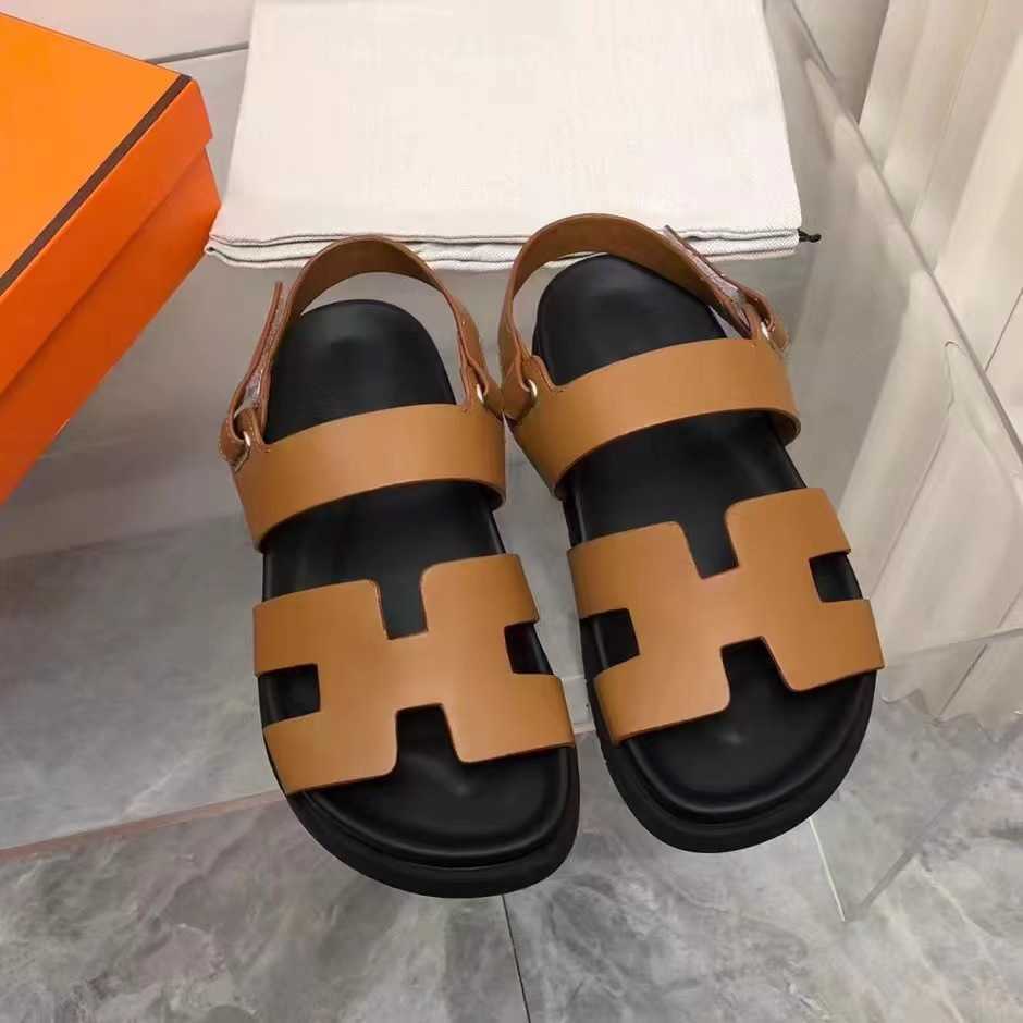 Red soled shoes, slippers, sandals, sports shoes, boots Large Word Velcro Roman Sandal