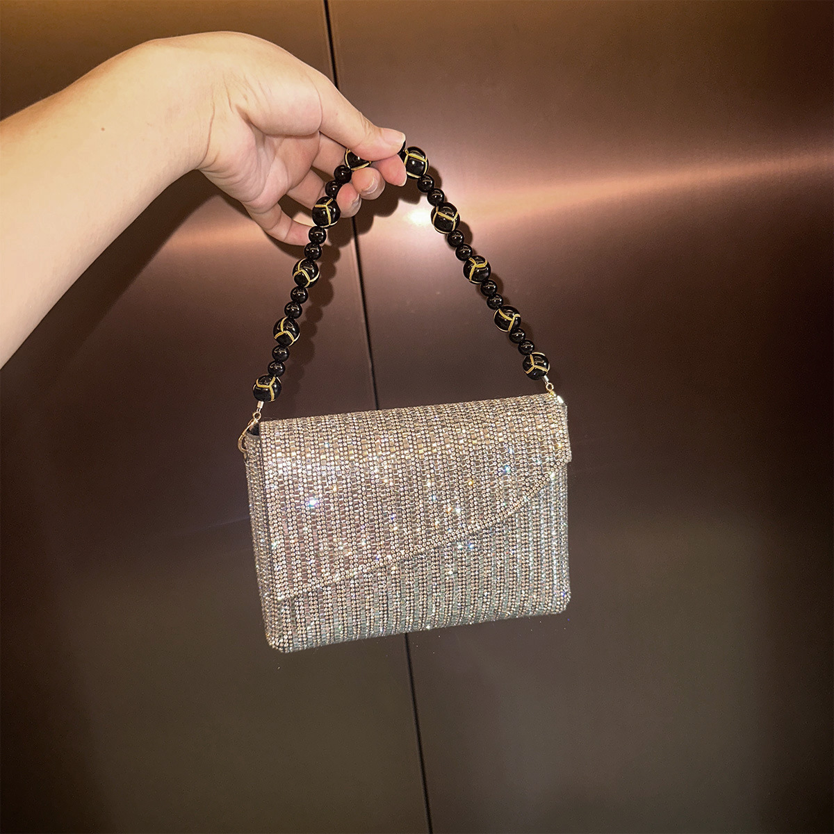 DHXJ Womens Dia Chain Small Square Single Shoulder Diagonal Span Envelope Beaded Wrist Banquet Bag 240823