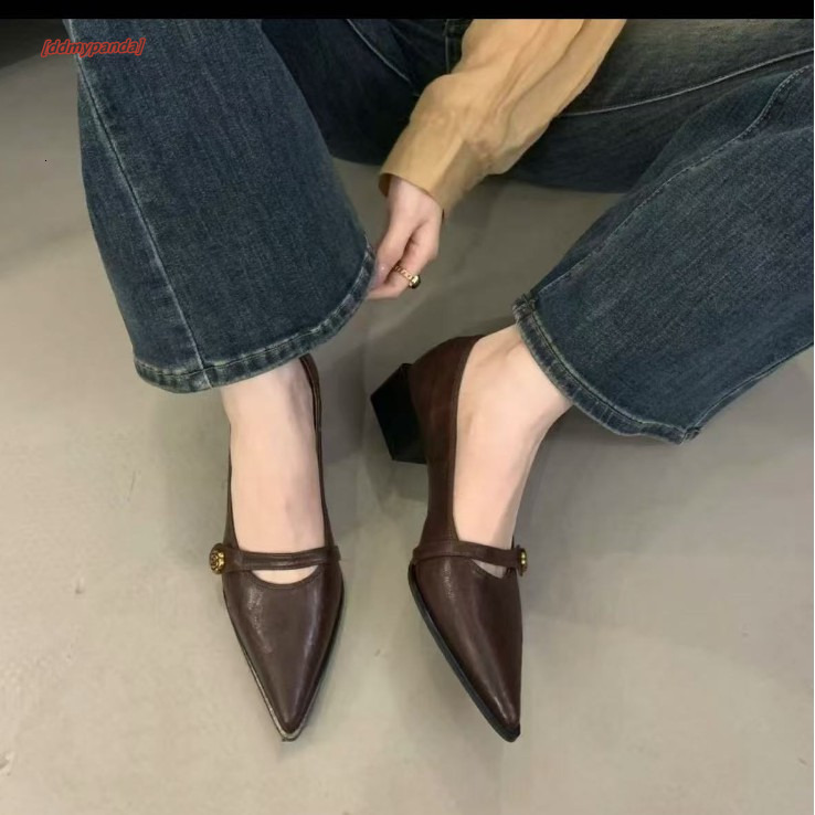 Sharp pointed flat belt shallow mouth small leather women's Spring and Autumn French exquisite versatile thick mid heel fashion single shoes #ddm