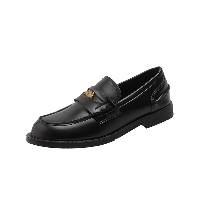 French thick-soled niche women's loafers New style Black and white British style small leather shoes for summer