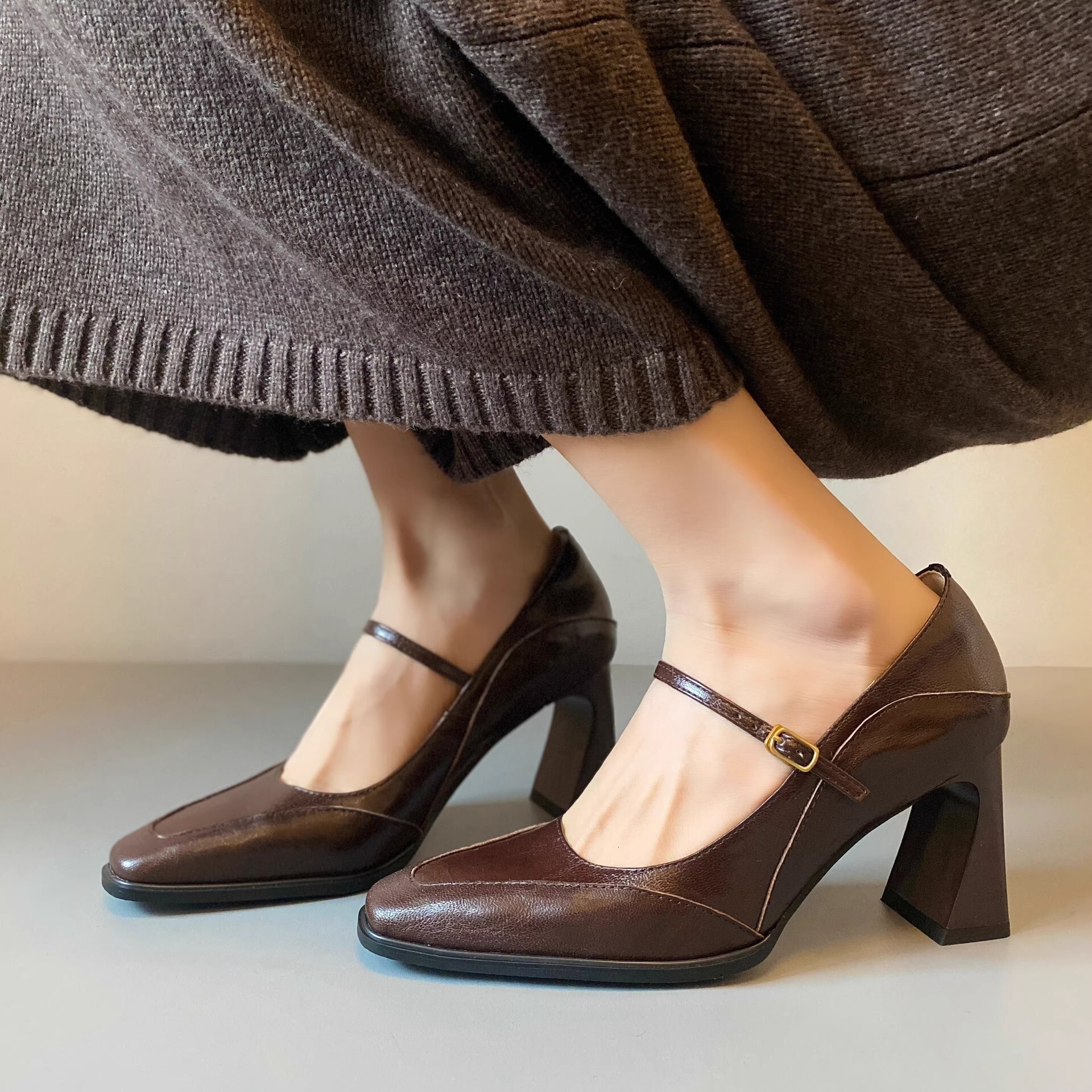 2025 new shallow mouth single shoe women's French high heels Mary Jane with a small square toe and thick heel fashion shoes #ddmykukumalu