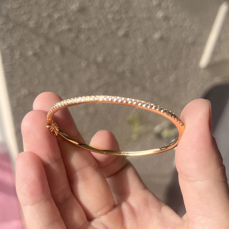Pure 925 Sterling Silver Jewelry For Women Rose Gold Bangle Diamond Bangle Wedding Jewelry Around Rivet Bangle Jewelry 250303