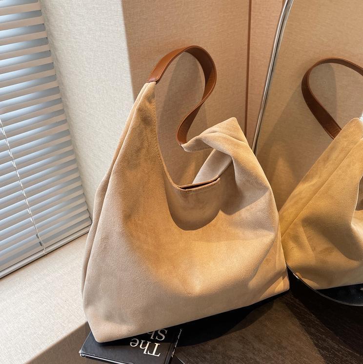Retro Soft Suede Bag 2025 New Large Capacity Shoulder Bag Women s Designer Original High end Niche Crossbody Bag Wallet Tote Bag