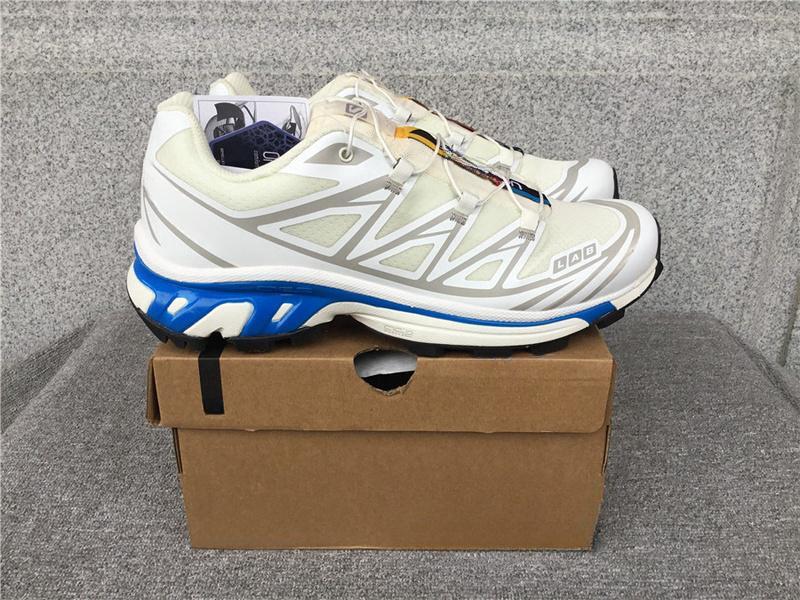 Fashion trend hollow breathable sports shoes comfortable wear-resistant couple running shoes lightweight sports shoes