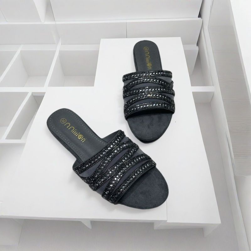 2025 Summer New One-piece Sandals For Women Outdoor Designer Sandals Wear, Suede And Rhinestone High End Fashion Free Shipping Designer Women S Slippe
