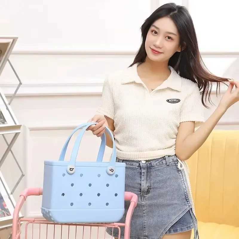 New Arrival Small Eva Beach Tote Bag FAshion Summer Storage Baskets Outdoor Picnic Tote Solid Color Jelly Bag Clothes Organizer T250307