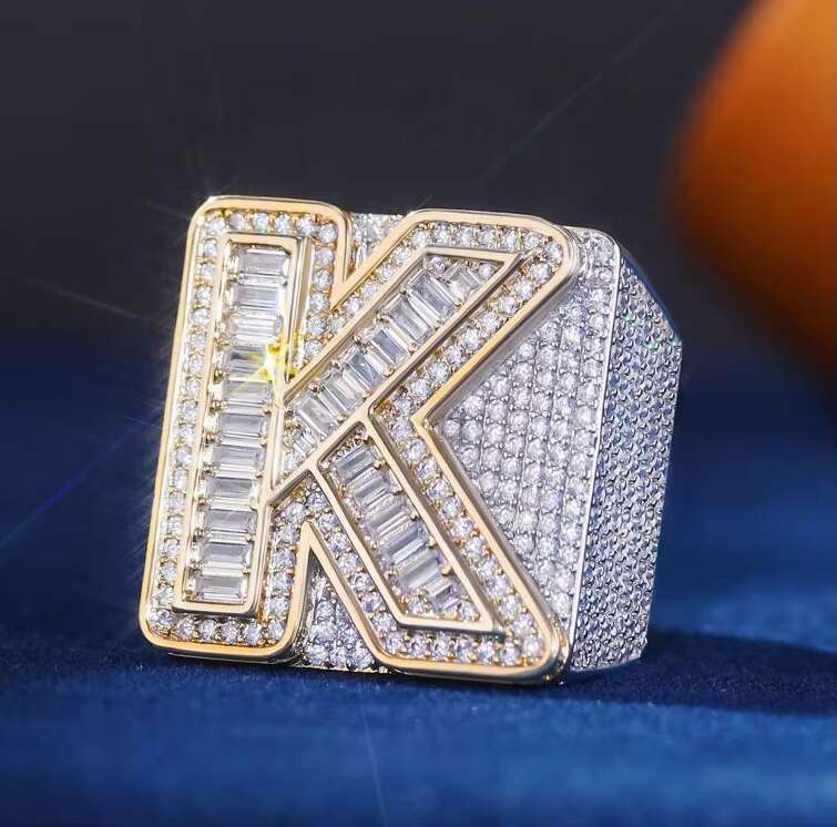 Custom VVS Moissanite Dia Hip Hop Jewelry Baguette Cut Sterg Sier Iced Out Initial Name Letter Ring