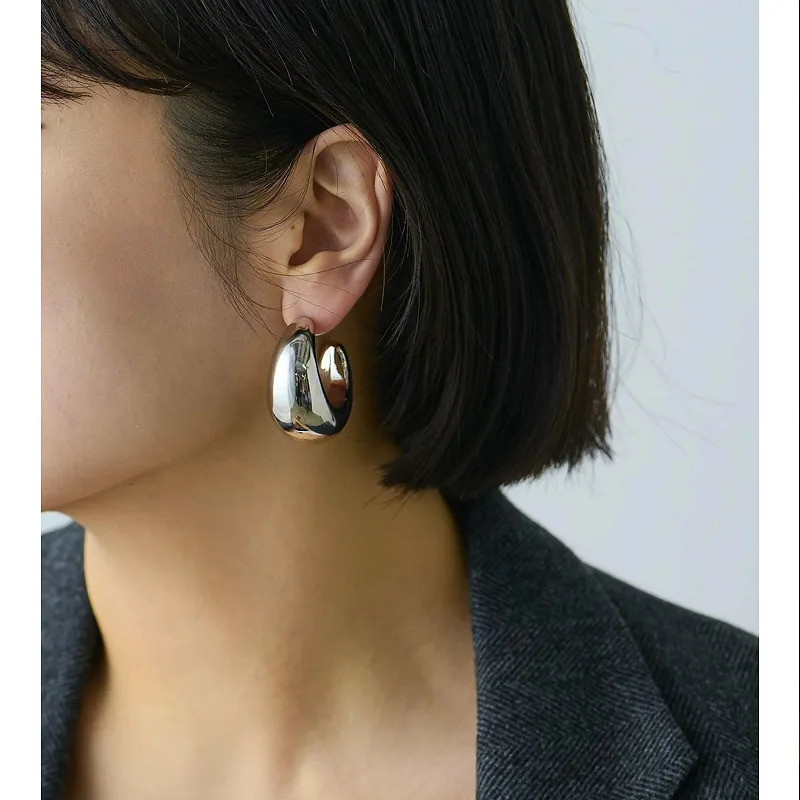 Titanium With 18K Gold Big Size CC Hoop Earrings Women Jewelry Punk Party T Show Gown Runway Korean Japan INS 250303