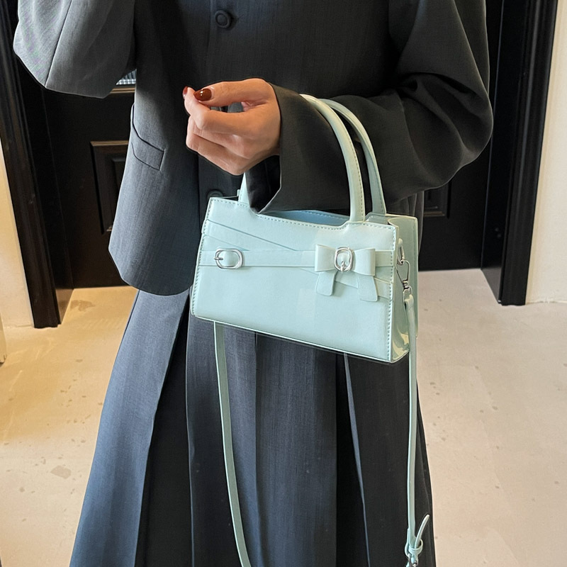 Fashion Niche Shiny Leather Mini Bag Single Shoulder Crossbody Bag Spring 2025 Designer s New Original Multi functional Casual Handbag Storage Bag