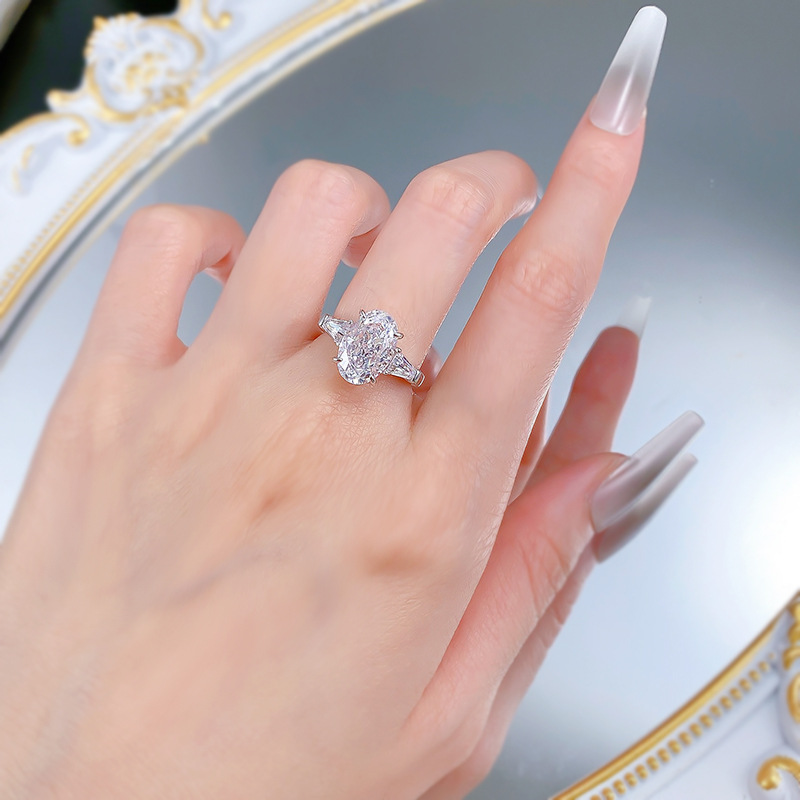 Rulalei Handmade Gorgeous Wedding Rings Luxury Jewelry Large Oval White Moissanite Diamond Soild 100% 925 Sterling Silver Party Eternity Women Engagem