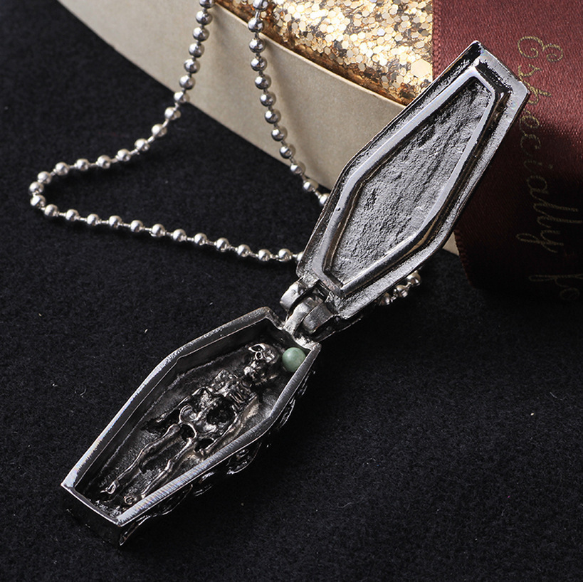 Punk Wolf Tide Domineering Cross Coffin Skeleton Man Pendant Thai Silver Male Necklace Vampire Jewelry Bling Crystal Rapper Jewelry Wholesale Bijoux