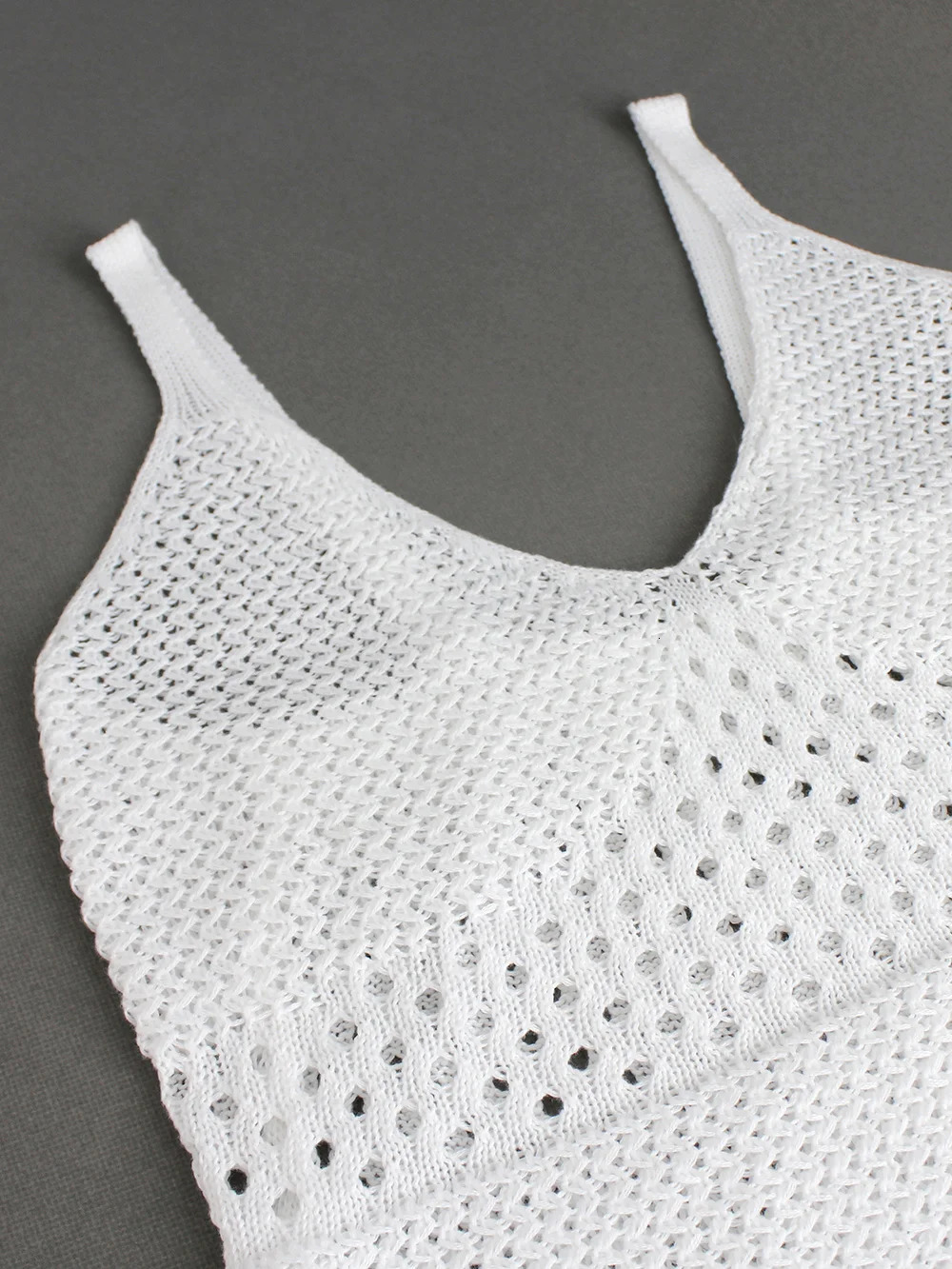 Womens knitted mesh long Vbelt sewn dress beach shirt summer 250305