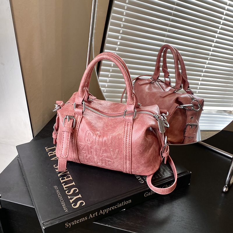 2025 New Women s Designer High End Texture Large Capacity Small Square Bag Simple Wrinkle Crossbody Pillow Bag Outdoor Leisure Handheld Crossbody Bag 