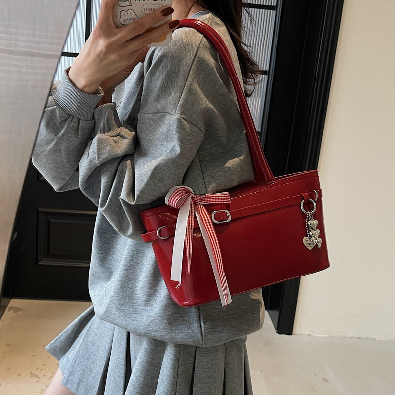 Women s Shiny Leather Underarm 2025 Fashion Designer New Original High quality Large Capacity Shoulder Daily Casual Pull Rod Handbag Square Crossbody 