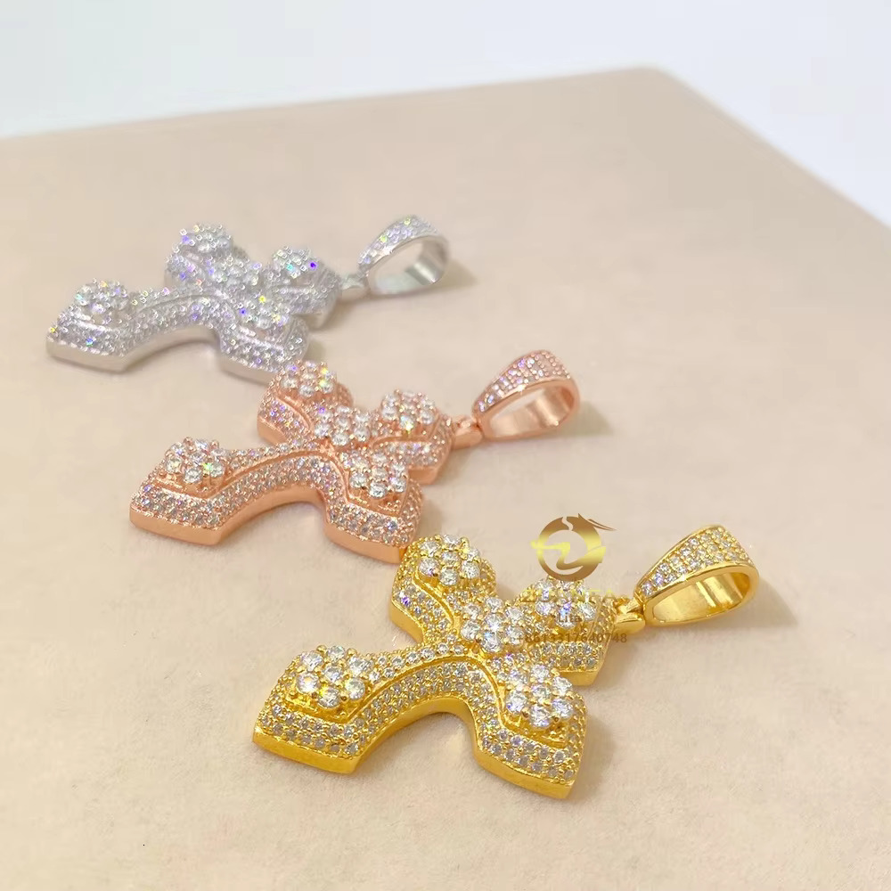 Hip Hop Necklace Jewelry Fully Iced Out Fashion 14k 18k Gold Plated 925 Moissanite Cross Pendant