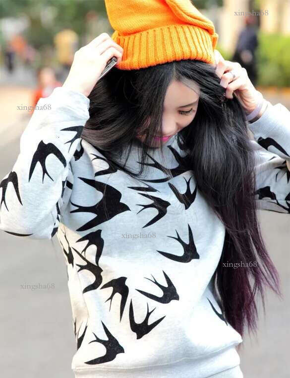 Wholesale- Style Women Winter Autumn Swallow Pattern Sweatshirt Pullover Long Sleeve Loose Ju