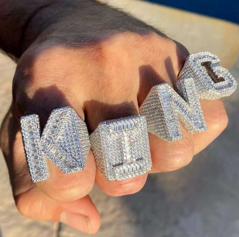 Custom VVS Moissanite Dia Hip Hop Jewelry Baguette Cut Sterg Sier Iced Out Initial Name Letter Ring