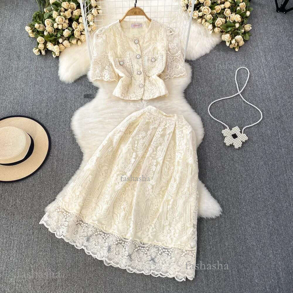 Two Piece Dress 2025 Designer Summer Holiday Flower Embroidery Lace Two Piece Women Sets Pearls Button Jacket Tops Midi Long Skir