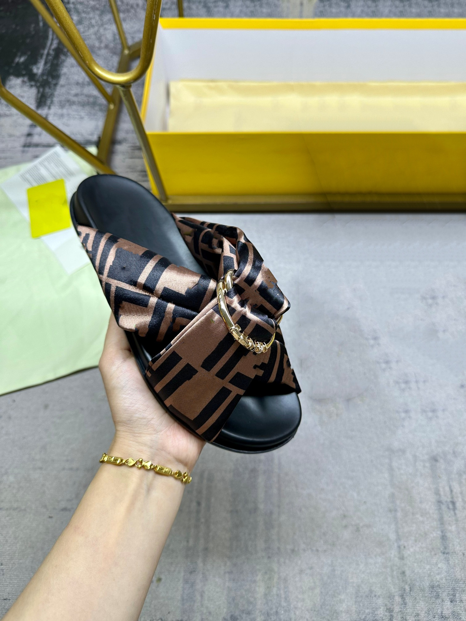 Latest padded double strap flat sandals with 3D gold decorative D-ring buckle fabric Nappa soft leather material size 35-43 with box