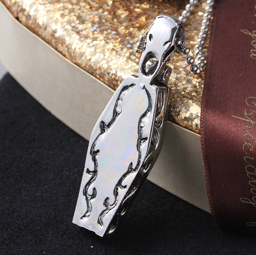 Punk Wolf Tide Domineering Cross Coffin Skeleton Man Pendant Thai Silver Male Necklace Vampire Jewelry Bling Crystal Rapper Jewelry Wholesale Bijoux
