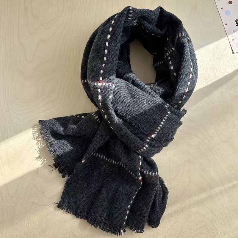 T248 autumn and winter new retro all-match winter senior men and women warm scarf student neck shawl