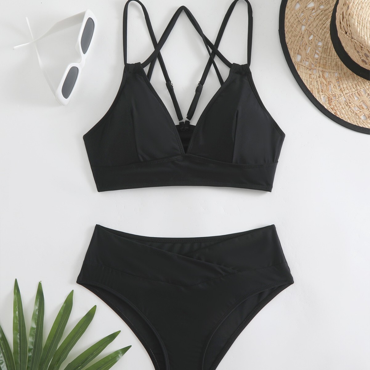 New Bikini Swimsuit Female Fashion Back Cross Strap Split Bikini Swimsuit