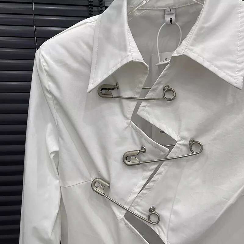 DEAT 2025 Spring New Items Fashionable Personalized Pin Design Solid Color Shirts For Women Lapel Long Sleeve Blouse 11A01502