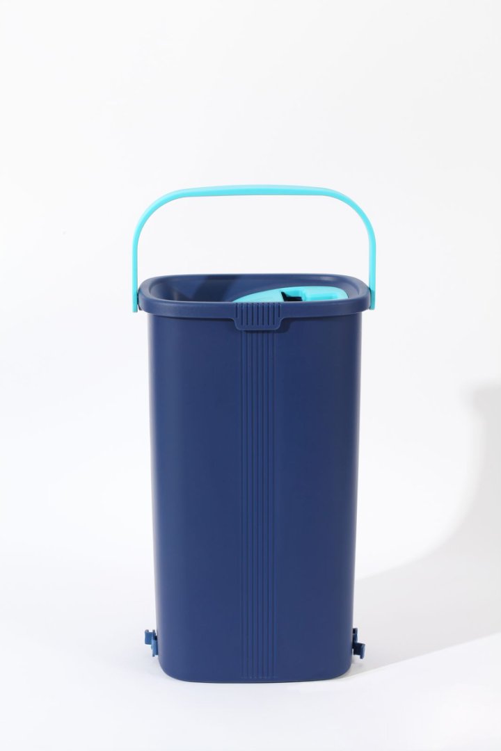 Sturdy Multi-Purpose Flooring Cleaner Set Durable Design with Compact Storage Bucket and Reusable Mops