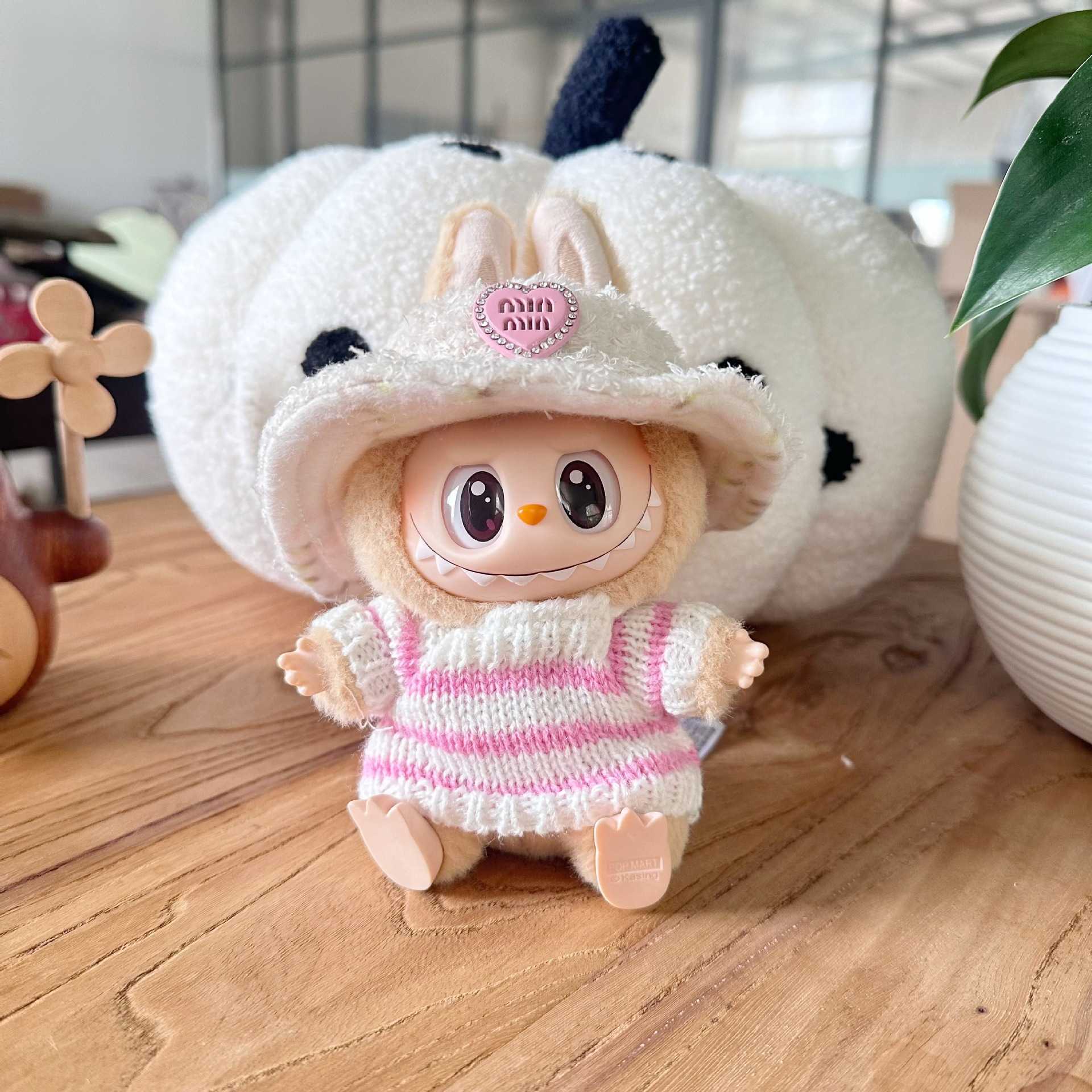 Doll Apparel Only clothes Second generation plush toy clothes for sitting parties childrens clothes fleece hats striped sweatersY250307UU4X