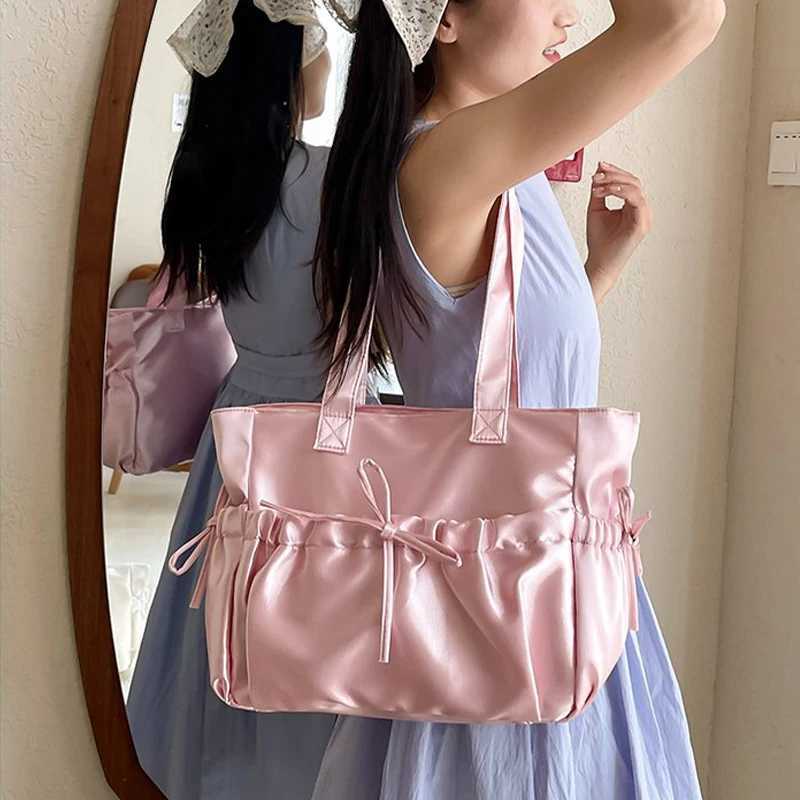 2024 Trendy Elegant Bow Women Handbag Shoulder Bag Large Capacity Pleated Fi Sweet Tote Bag Underarm Bag Daily Commuting Bag XJ250605