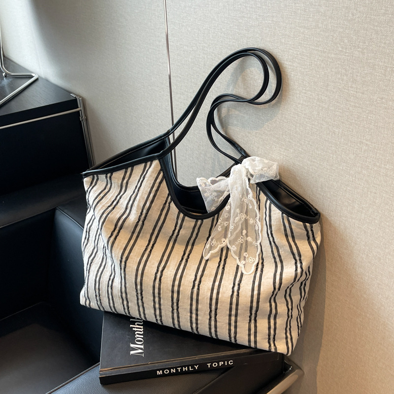 Fashion Striped Bow Elegant Handbag 2025 Spring And Summer Designer New Single Shoulder Multifunctional Popular Women s Wallet Handbag