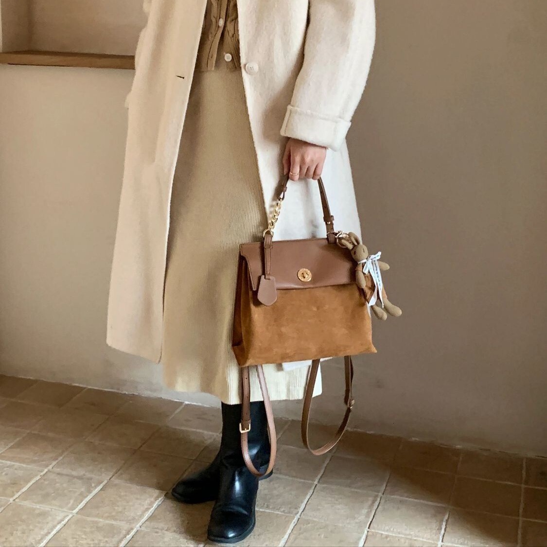 Spring And Summer Brown Suede Niche Western Style Backpack 2025 New Designer Fashion Women s Handheld Shoulder Chain Bag Wallet Crossbody Bag