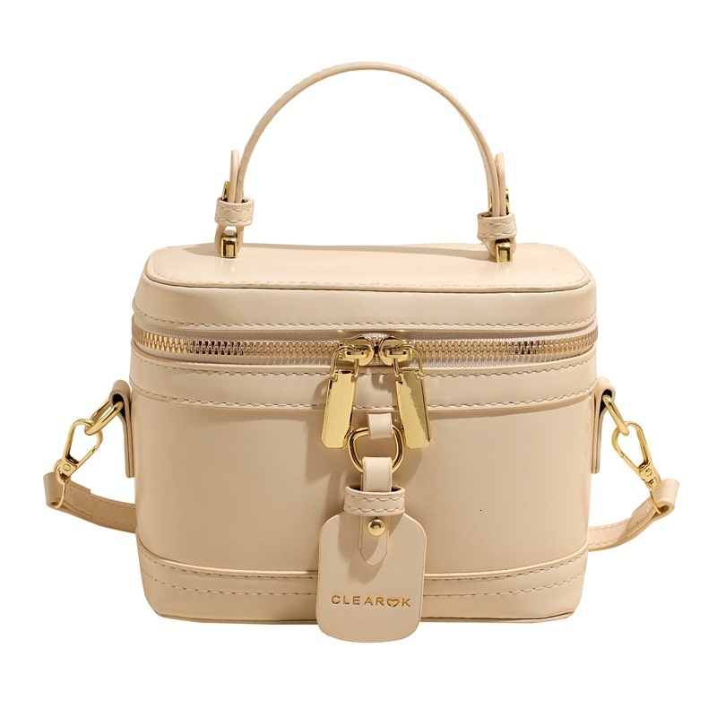 2025 Spring summer Fashion Designer Women s Bag High End Niche Exquisite Hand-held Box Waist Crossbody Bag Makeup Storage Bag