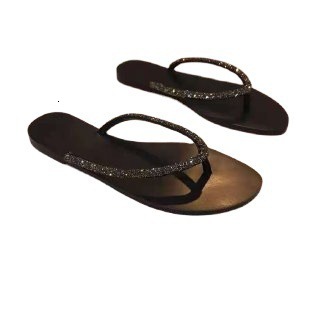 2025 Summer New Fashion Designer Women s Sandals Water Diamond Flip Flops Flat Toe High Quality Slippers Beach Sandals