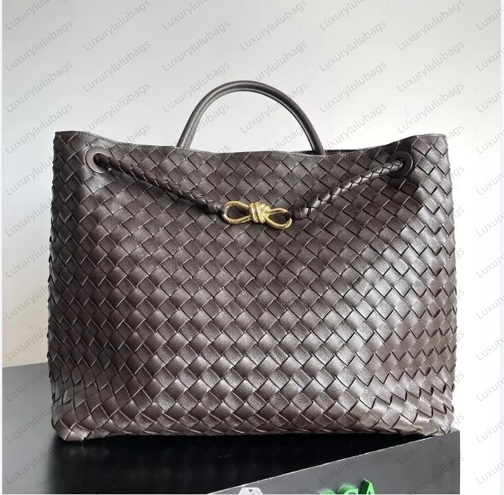 Fashion Tote Bag Nappa Weaving Drawstring Large Crossbody bags Soft sheepskin Work Shoulder bag designer 10A Gold buckle Designer intrecciato handbag backpack