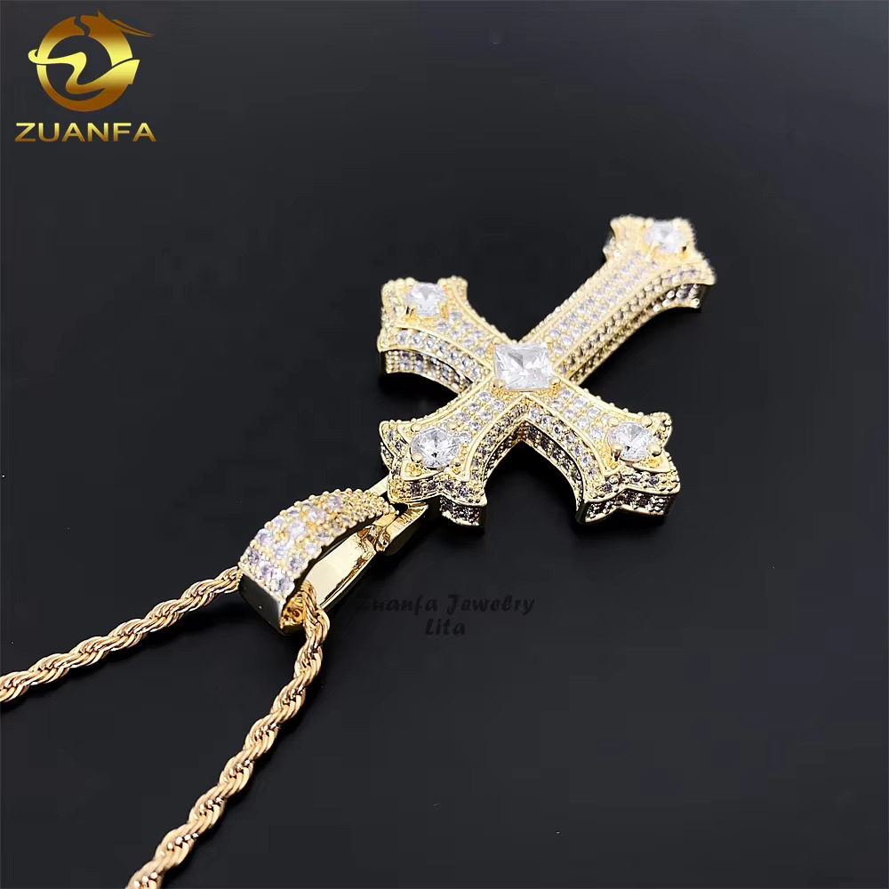 High Quality Hot Sale Hip Hop 925 Sterling Silver Iced Out Charms Moissanite Diamond Cross Pendant for Men