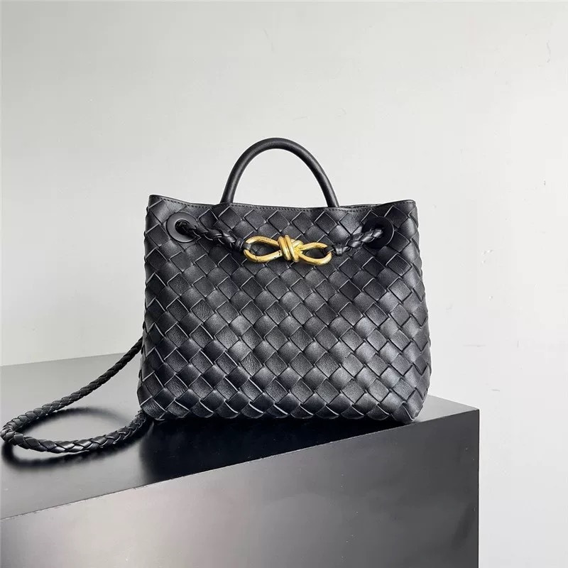 Advanced Handheld Crossbody Women's Woven Sheepskin Backpack, High End Small Square Bag, Genuine Leather, Colorful Autumn And Winter Collection
