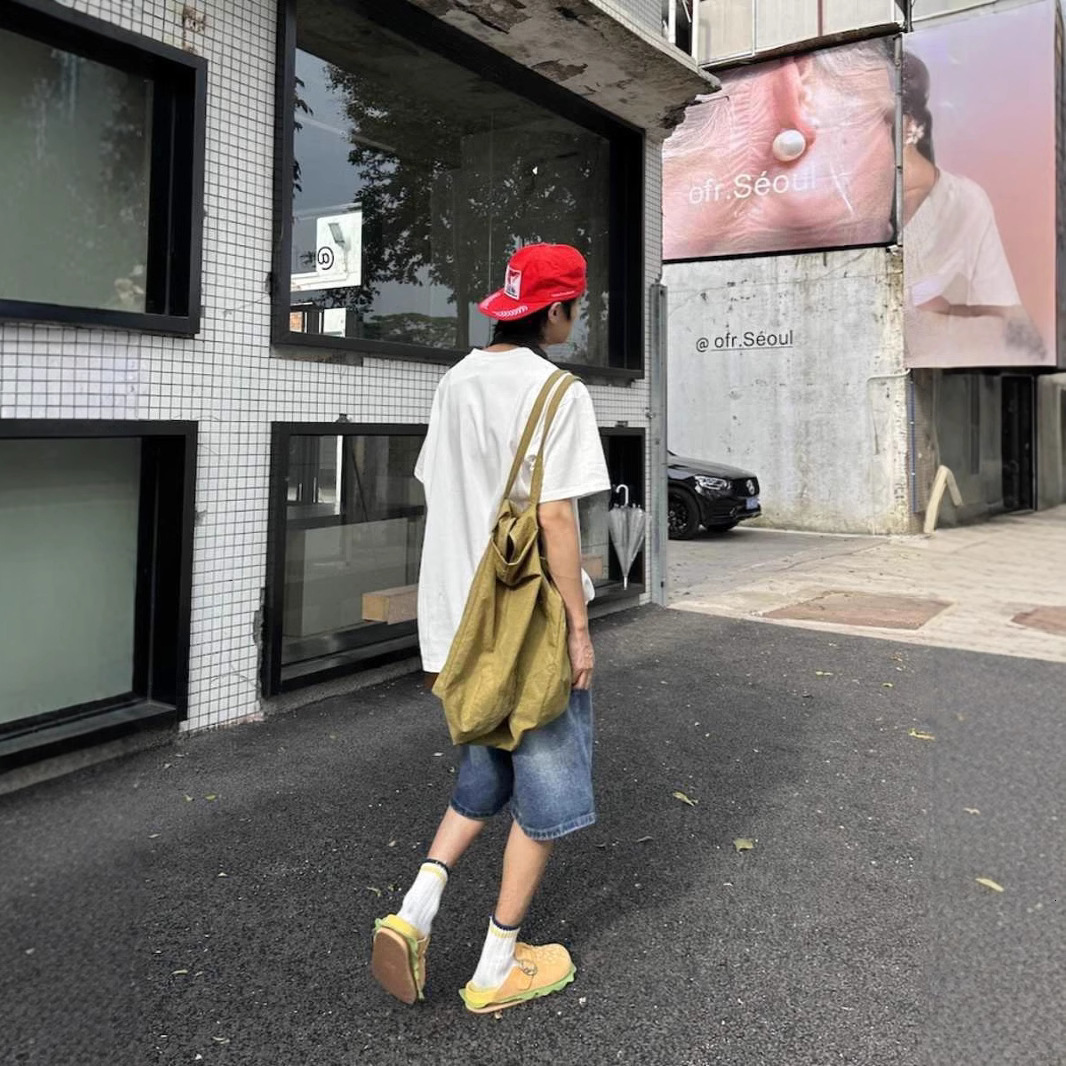 American Street Harajuku Retro Denim Shorts with Letter Embroidery Oversized Jeans Men Y2k Loose Casual Versatile Shorts Women 240701