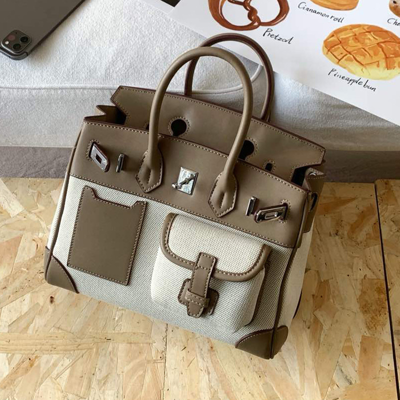 2025 New Color Contrast Canvas Splicing High Quality Leather Large Capacity Handheld Bag Crossbody Bag Senior Designer Women s Fashion Pocket Bag High