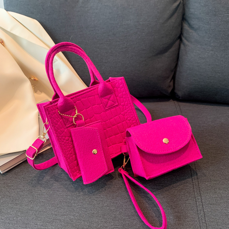 2025 Summer New Fashionable Felt Crocodile Pattern Solid Color Handbag Popular Designer Women s Storage Bag Crossbody Small Square Bag