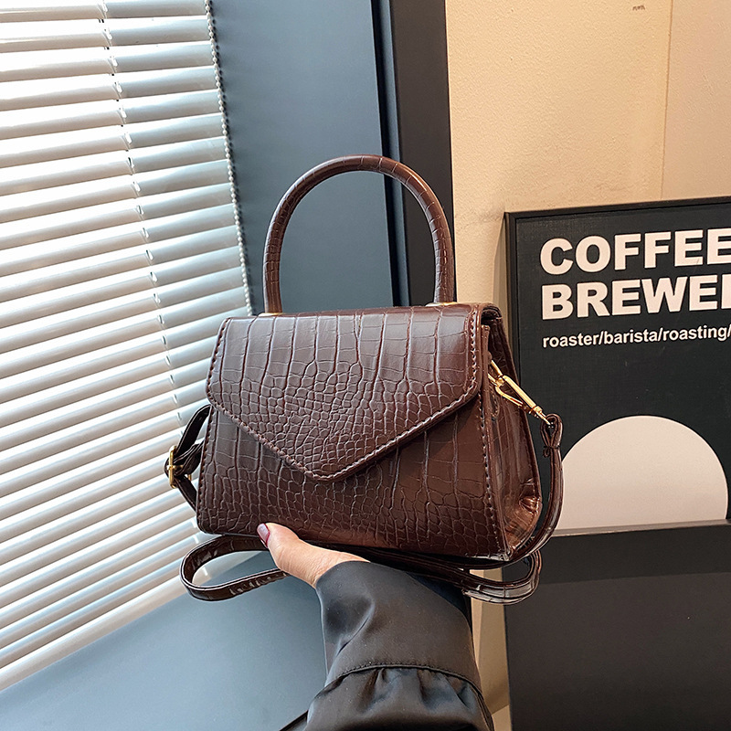 Laser Stylish Women s 2025 New Designer Fashion Niche Handheld Small Square Bag Temperament Multifunctional Wallet Single Shoulder High quality Crocod