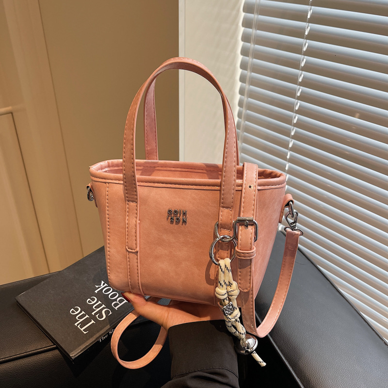 Mini Niche Design Simple Multifunctional Fashion Designer Women s Handbag 2025 New Cross border Commuting Wallet Bucket Bag