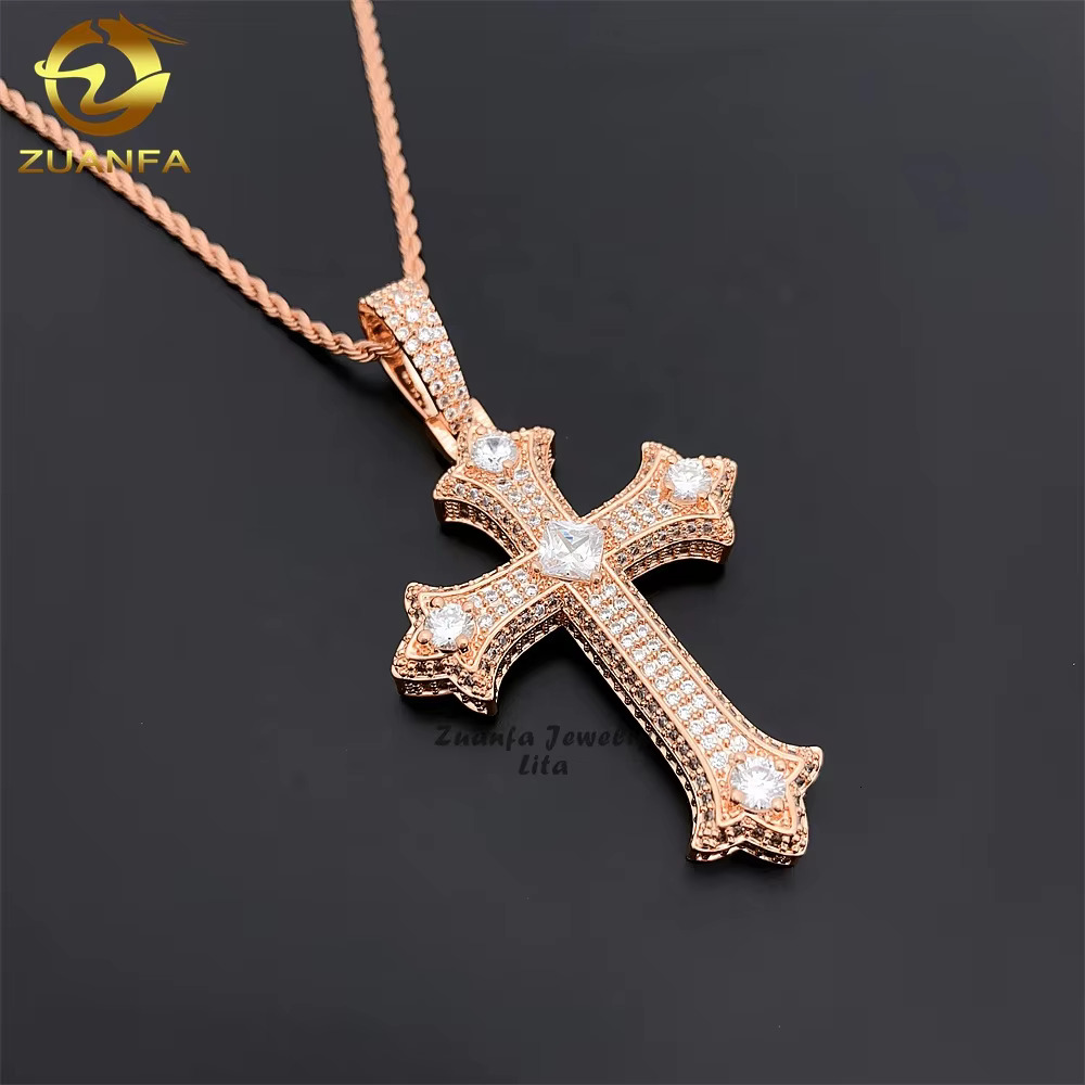 High Quality Hot Sale Hip Hop 925 Sterling Silver Iced Out Charms Moissanite Diamond Cross Pendant for Men