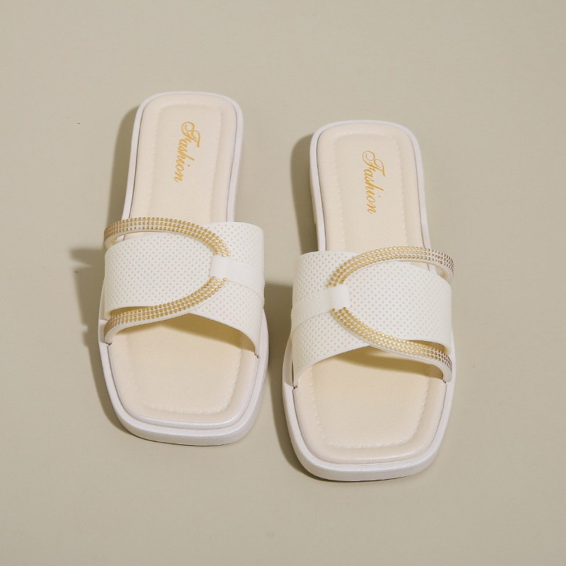 Women s Outdoor Casual Flat Slippers Summer 2025 New Fashion Designer Versatile Water Brick One Word Versatile Beach Travel Sandals