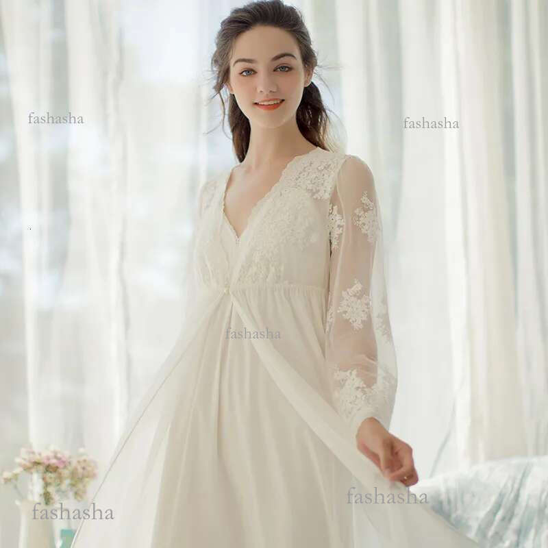 Free Shipping 2017 New Autumn Womens Robe And Slip Two Pieces Set Pijamas Cotton And Lace Princess Sleepwear Vintage N