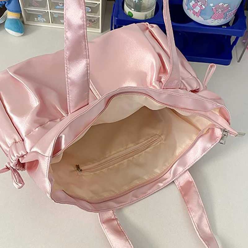 2024 Trendy Elegant Bow Women Handbag Shoulder Bag Large Capacity Pleated Fi Sweet Tote Bag Underarm Bag Daily Commuting Bag XJ250605