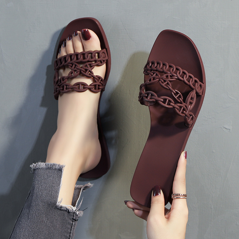 2025 Summer Designer Sandals Women Slippers Free Shipping Chain Flat Flat Fashion Designer High Quality Non Slip Beach Shoes Simple Sandals Outdoor Be