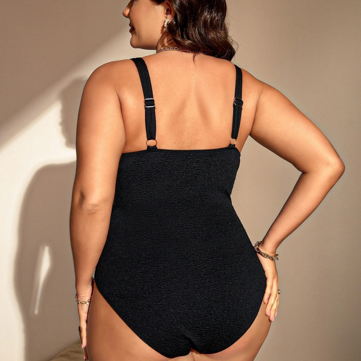 New Fat Mm Plus Size Vest Style Solid Color Swimsuit One-piece Slim Fit Laser Cut Flower Bikini