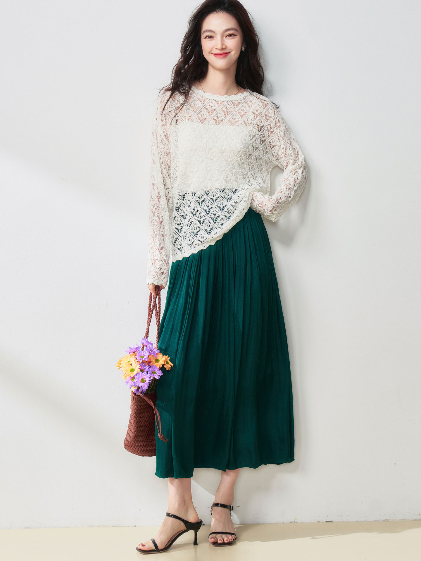 D375 Spring and summer streamer skirt flowing pearlescent silk satin pleated large skirt airy A-line skirt